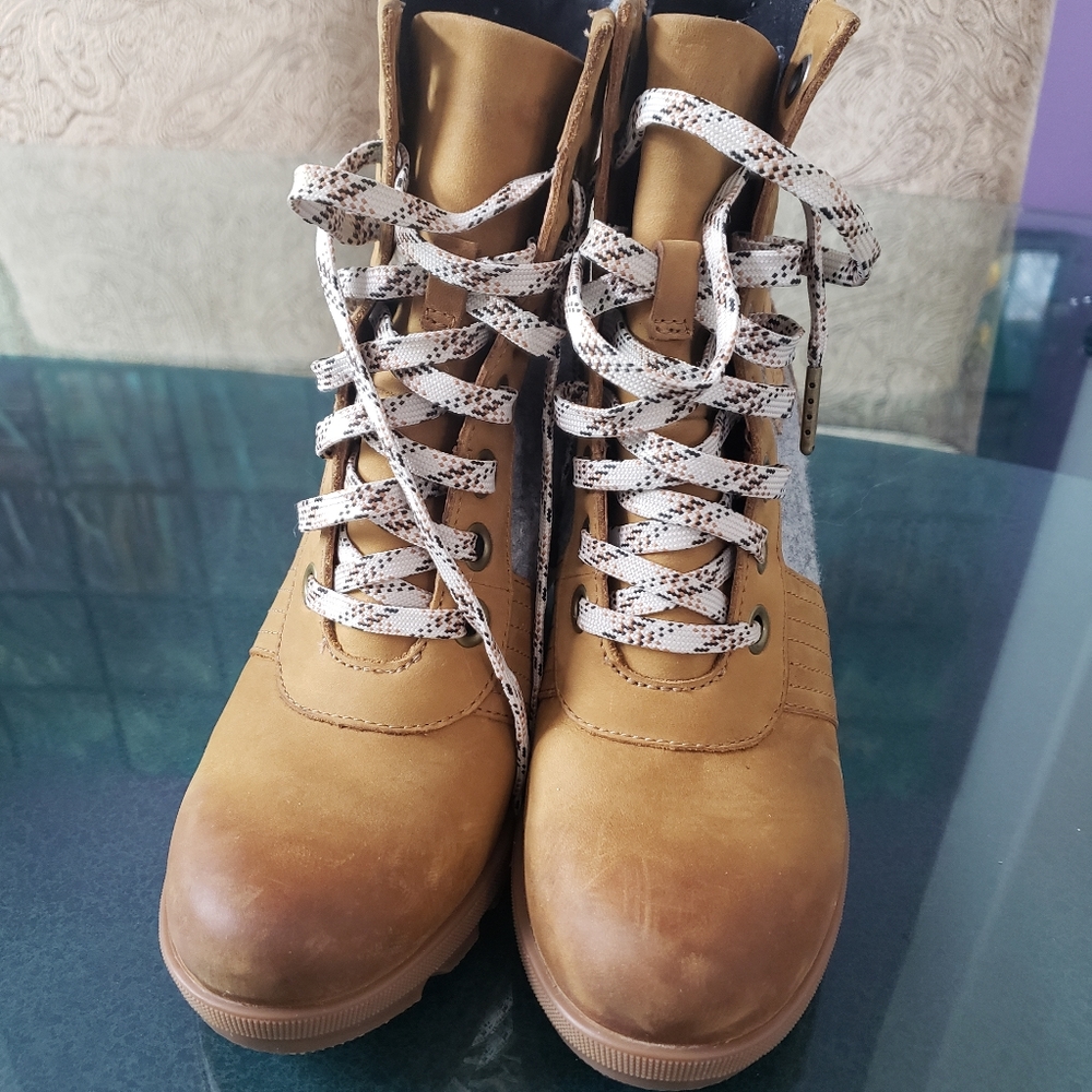 Sorel Tan and Gray Wedge Lace-Up Ankle Boots - Picture 4 of 12